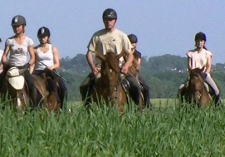  Equitación en Caen
